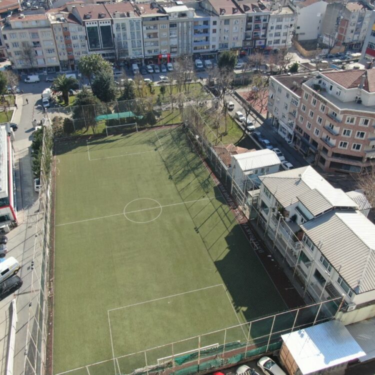 OSMAN ZEKİ BAYRAKTAR PARKI